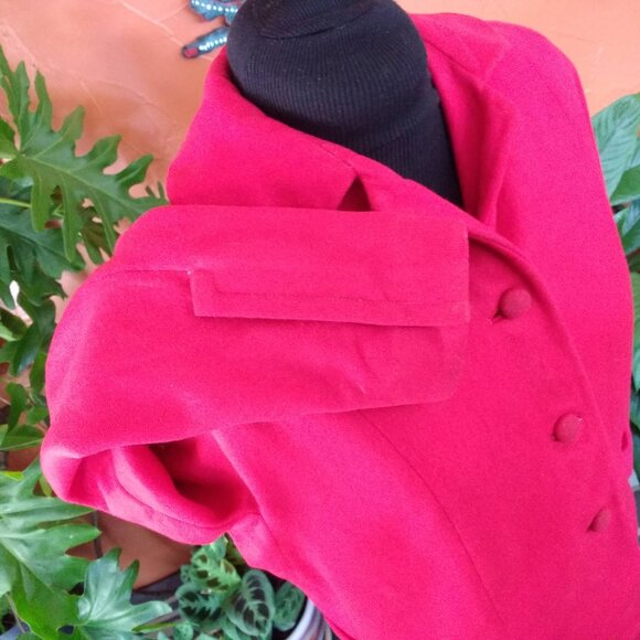 Another Price Drop! Vintage handmade Deep Rich Red Wool Suit - Picture 4 of 10